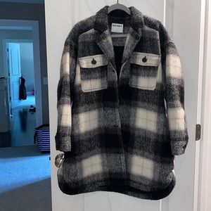 NWT black and white shacket